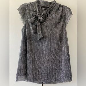 Banana republic blouse size xs silver ties on the front perfect for party